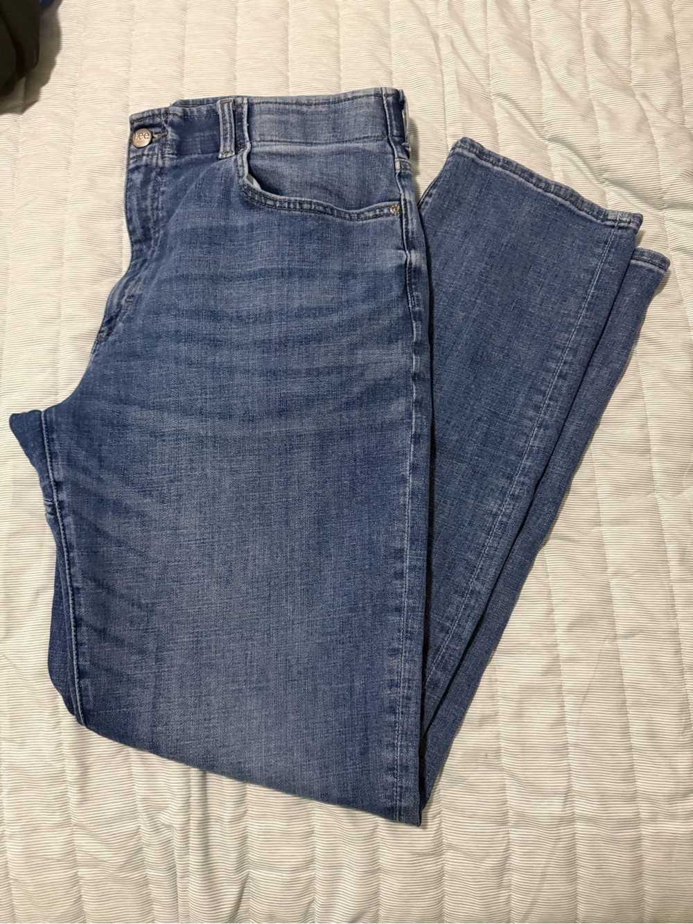 Classic Men’s’ Blue Straight Jeans
